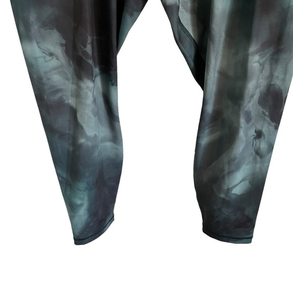 ATHLETA Plus Size Elation Marine Dark Marble Printed 7/8 Tight Leggings NWOT - Picture 5 of 11